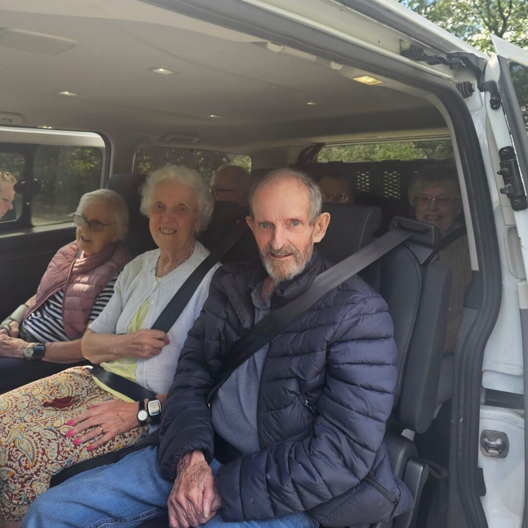 Residents enjoy countryside trip